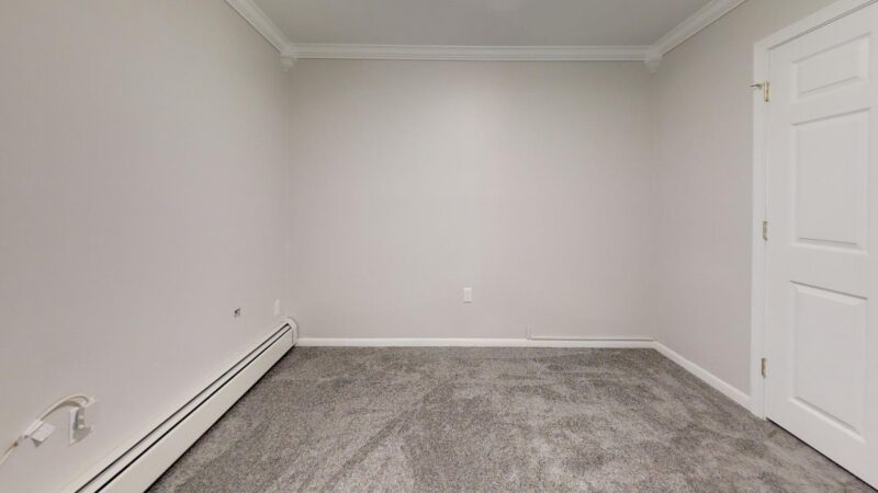 528-Smithfield-Rd-Unit-106-Unfurnished(4)